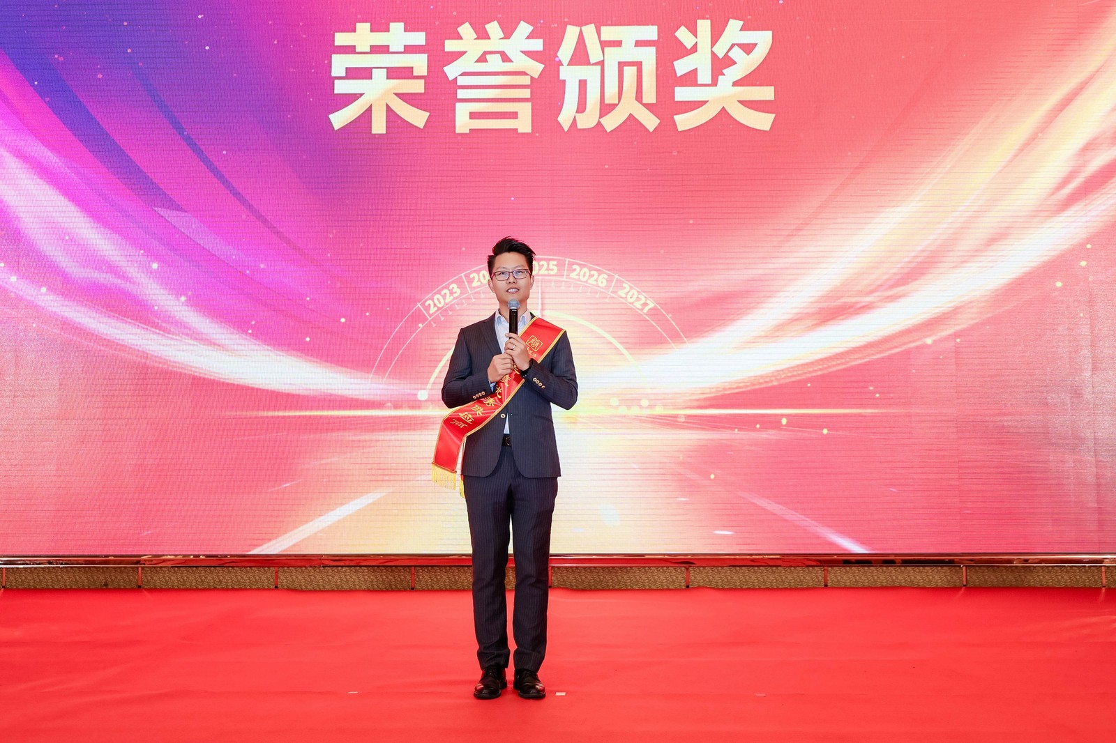 优秀供应商代表讲话—陈坤明.jpg